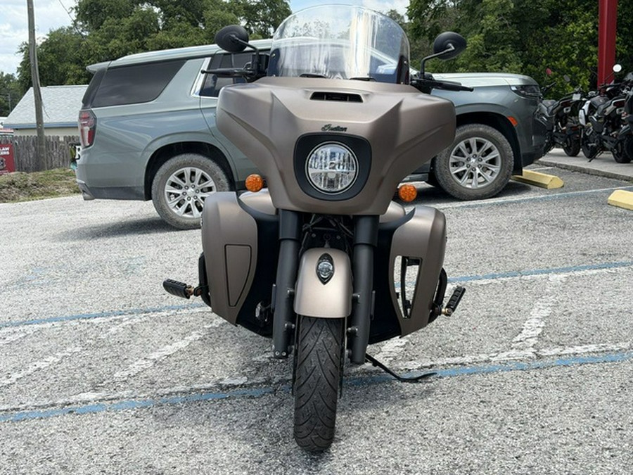 2021 Indian Roadmaster Dark Horse