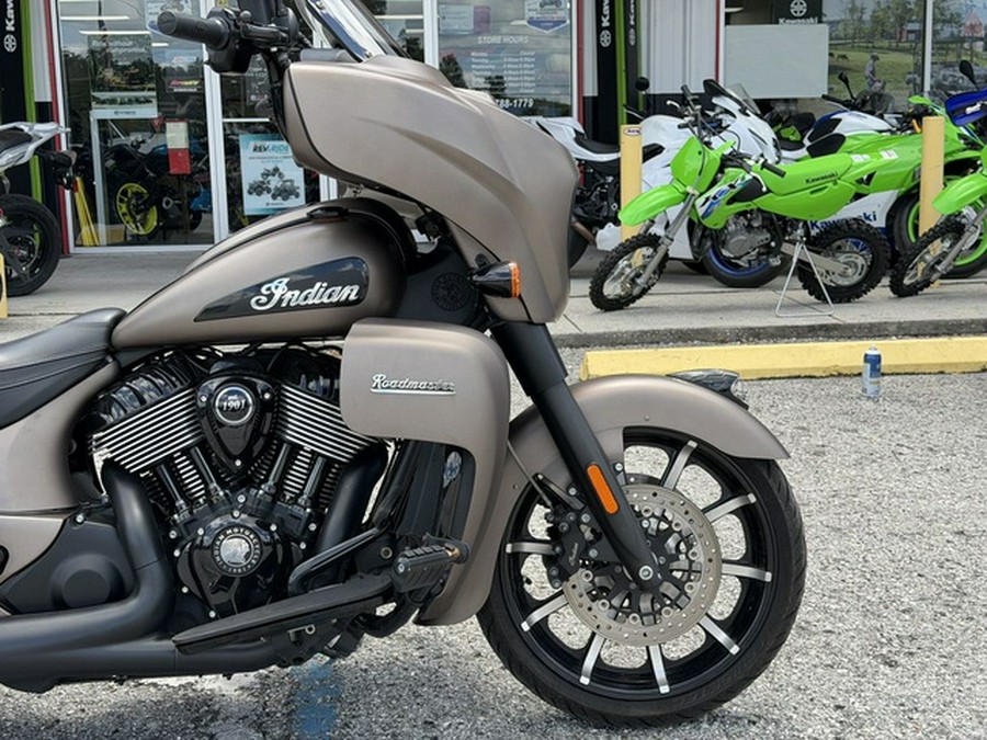 2021 Indian Roadmaster Dark Horse