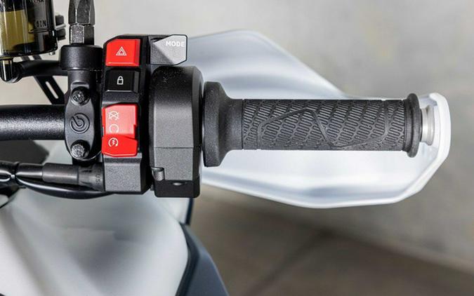 2026 KTM 1390 Super Adventure R