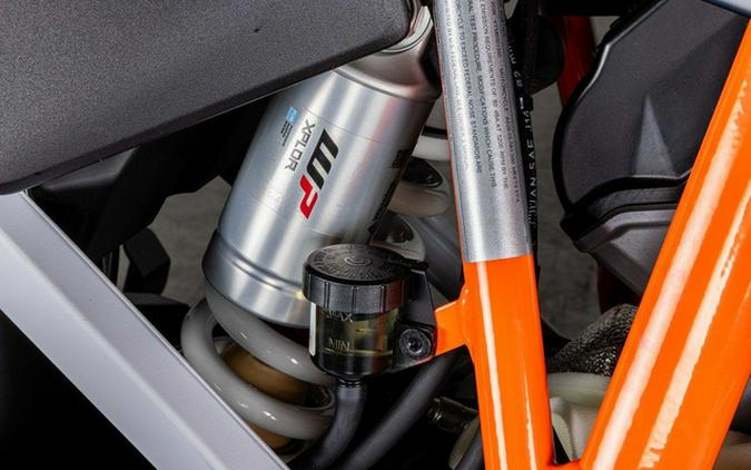 2026 KTM 1390 Super Adventure R