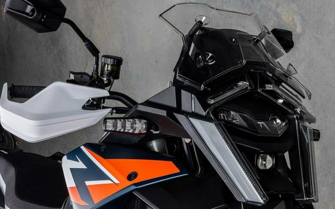 2026 KTM 1390 Super Adventure R