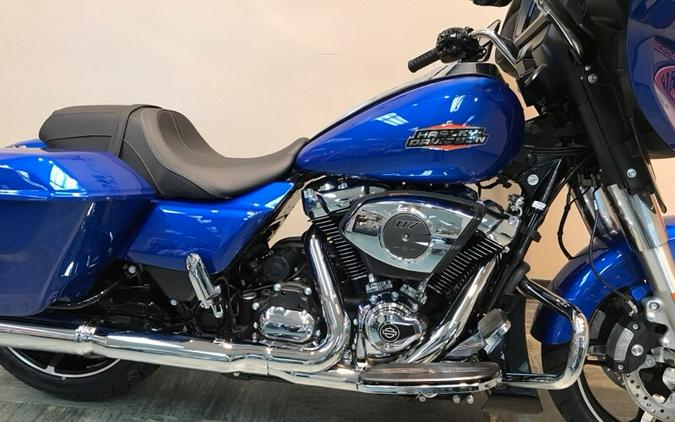 2024 Harley-Davidson Street Glide® Blue Burst FLHX