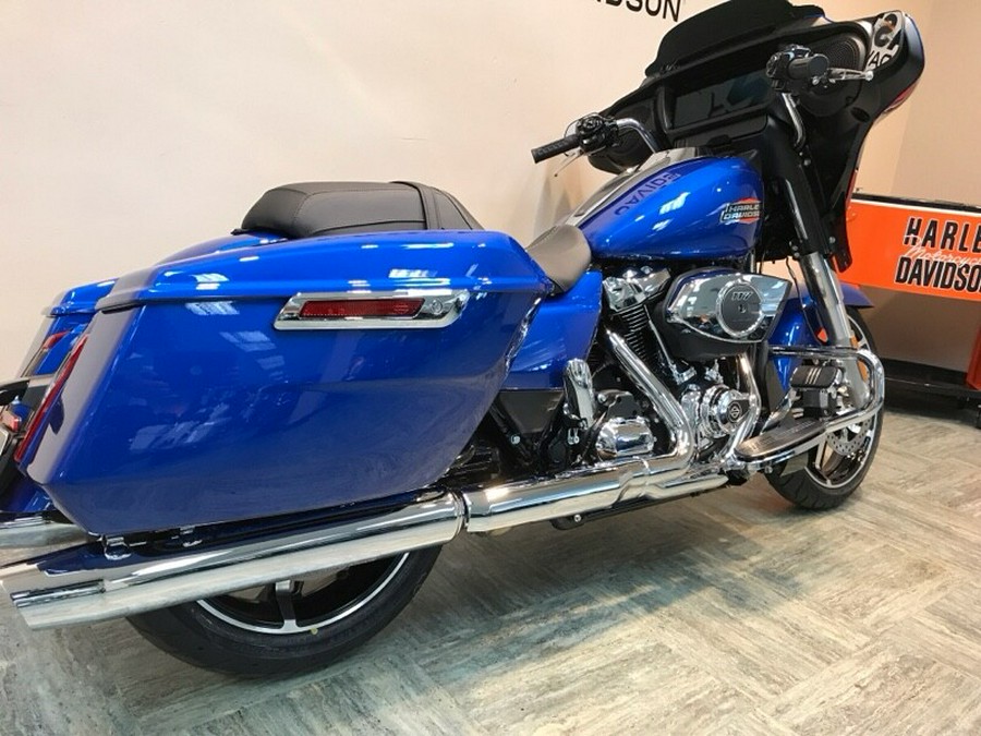 2024 Harley-Davidson Street Glide® Blue Burst FLHX