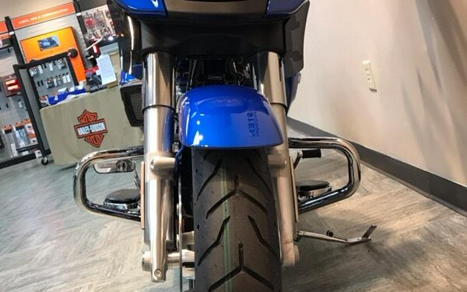 2024 Harley-Davidson® Street Glide® Blue Burst