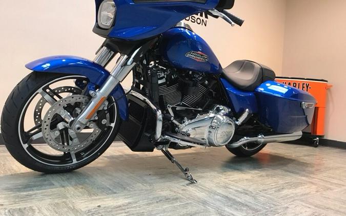 2024 Harley-Davidson Street Glide® Blue Burst FLHX