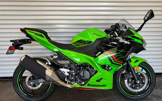 2023 Kawasaki Ninja® 400 KRT Edition