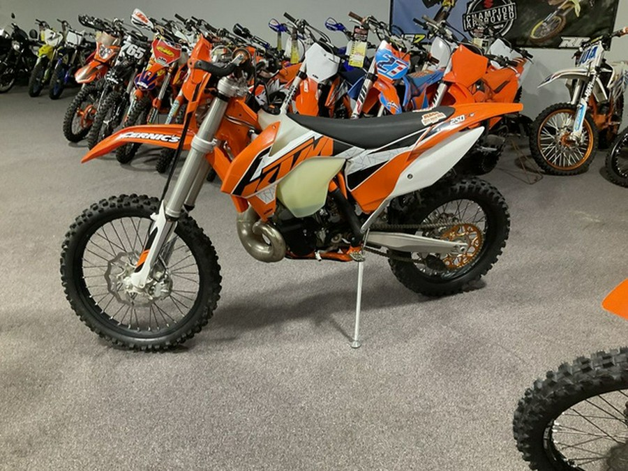 2016 KTM XC 250 W