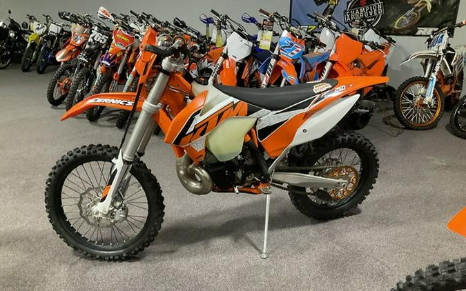 2016 KTM XC 250 W