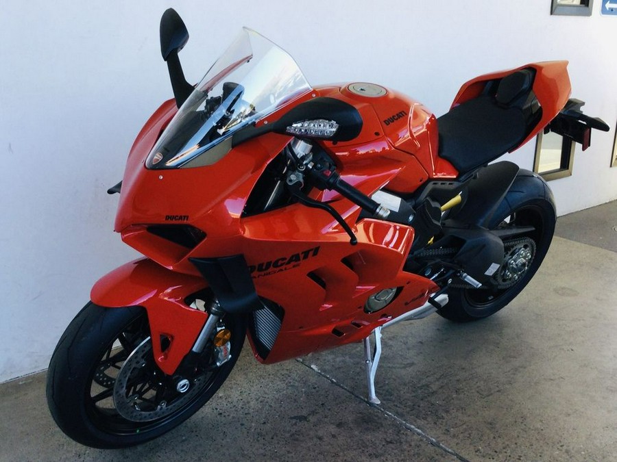 2024 Ducati Panigale V4 Red