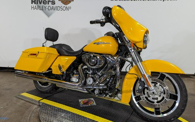 2013 Harley-Davidson Street Glide Chrome Yellow Pearl