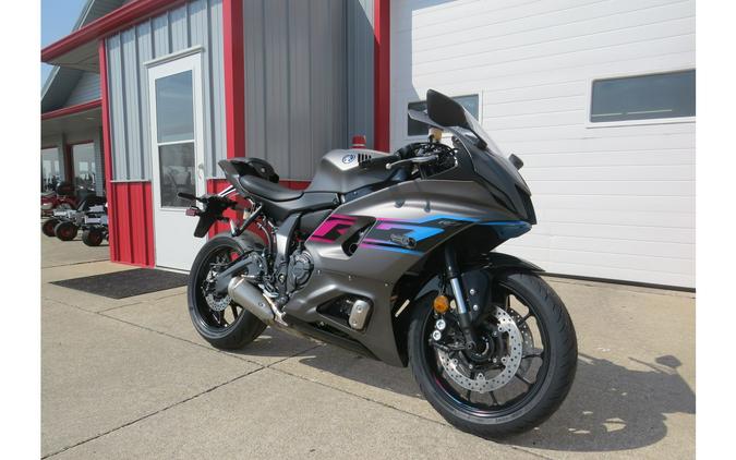 2024 Yamaha YZF R7