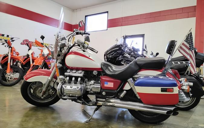 1997 Honda GOLD WING VALKYRIE