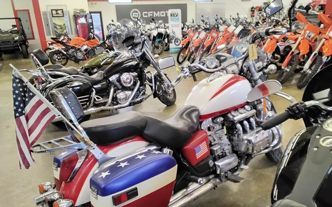 1997 Honda GOLD WING VALKYRIE