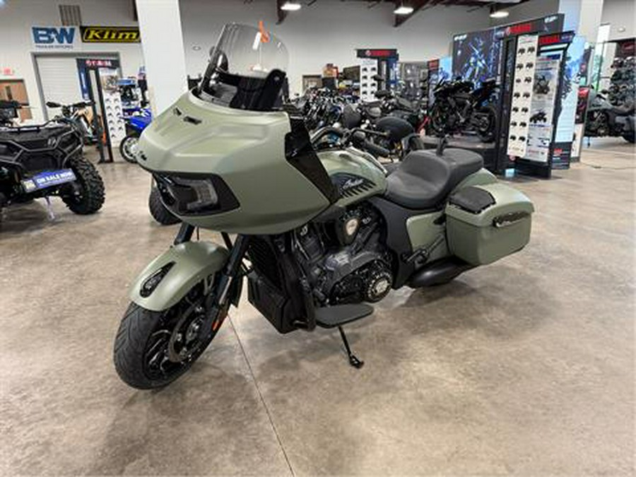 2025 Indian Motorcycle Challenger® Dark Horse® with PowerBand Audio Package