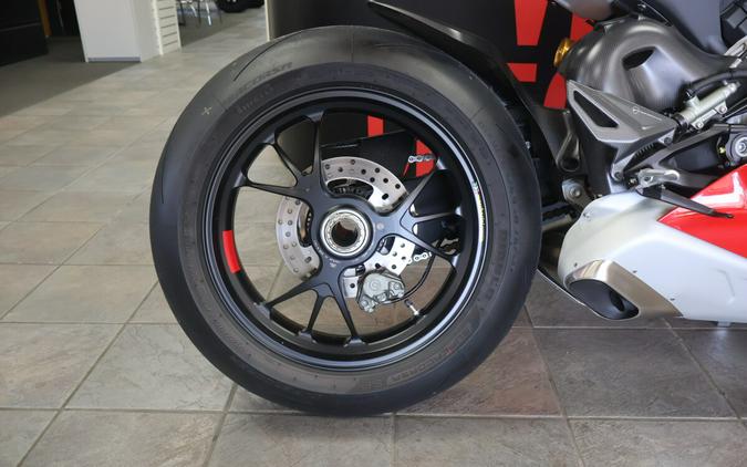 2023 Ducati Panigale V4 R
