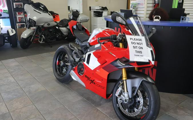 2023 Ducati Panigale V4 R