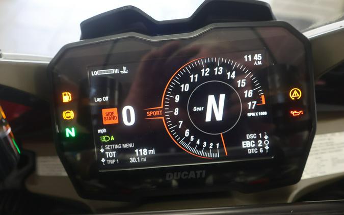 2023 Ducati Panigale V4 R