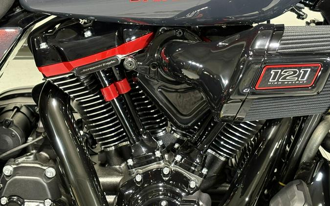 2026 Harley-Davidson® CVO Street Glide ST Inferno Gray