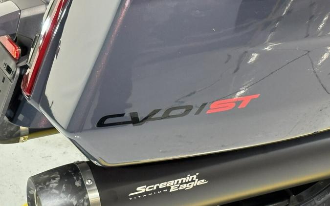 2026 Harley-Davidson® CVO Street Glide ST Inferno Gray