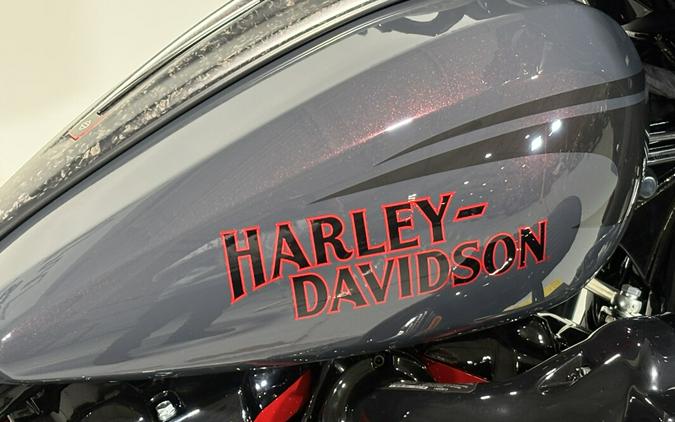 2026 Harley-Davidson® CVO Street Glide ST Inferno Gray