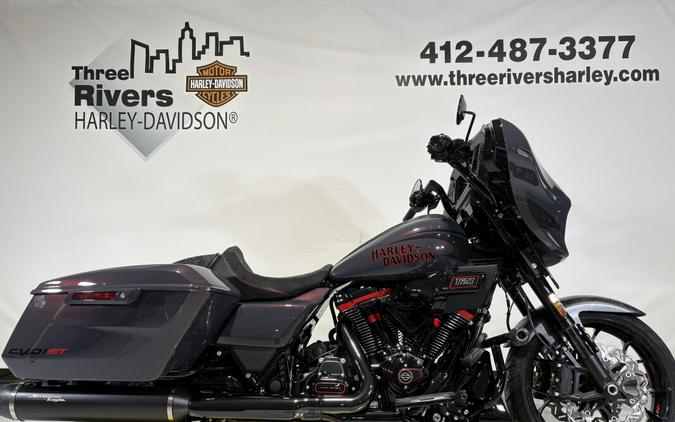 2026 Harley-Davidson® CVO Street Glide ST Inferno Gray