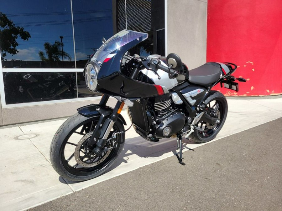 2026 Triumph THRUXTON 400