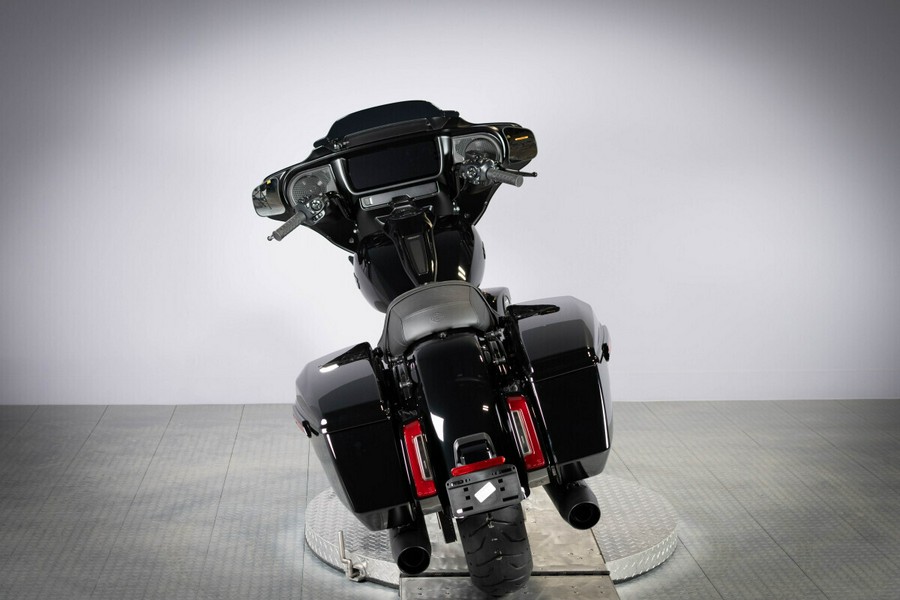 2026 Harley-Davidson Street Glide FLHX