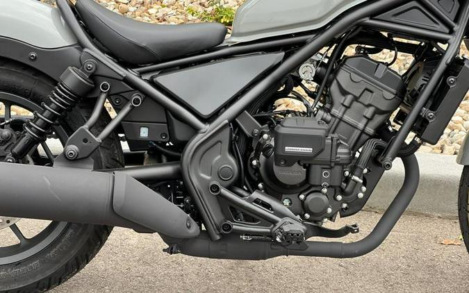 2026 Honda® Rebel 300 E-Clutch