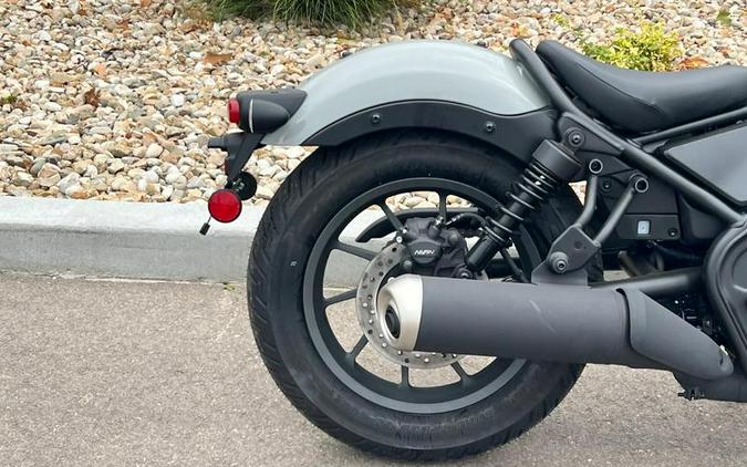 2026 Honda® Rebel 300 E-Clutch