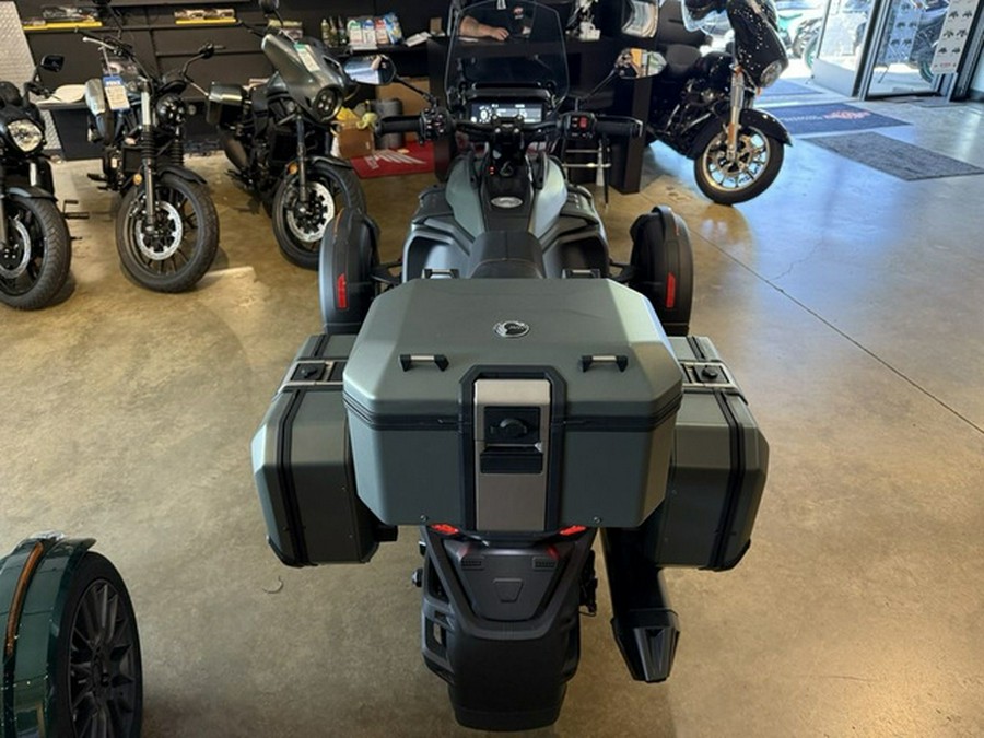 2025 Can-Am Canyon? Redrock