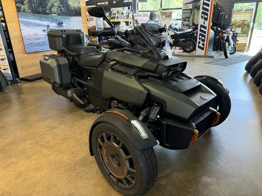 2025 Can-Am Canyon? Redrock