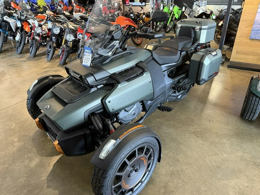 2025 Can-Am Canyon? Redrock
