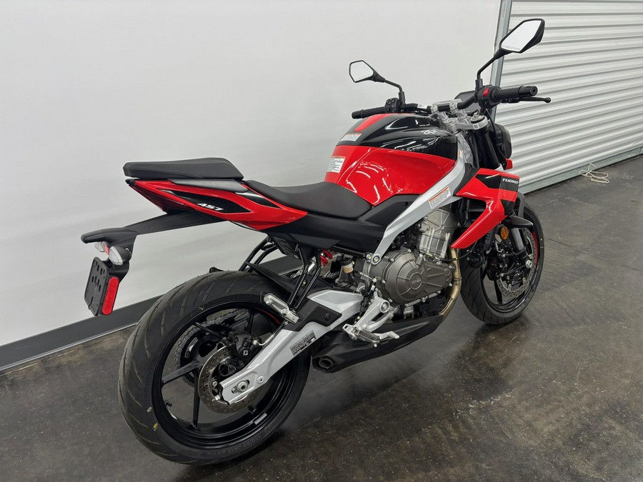 2026 Aprilia Tuono 457