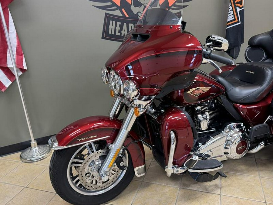 2023 Harley-Davidson® FLHTCUTGAN - Tri Glide® Ultra Anniversary Edition