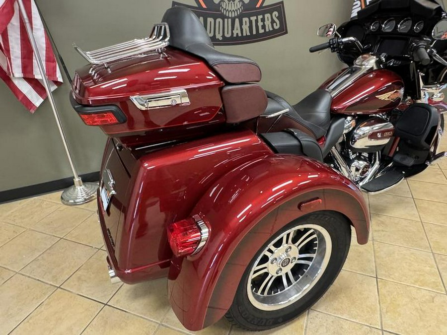 2023 Harley-Davidson® FLHTCUTGAN - Tri Glide® Ultra Anniversary Edition