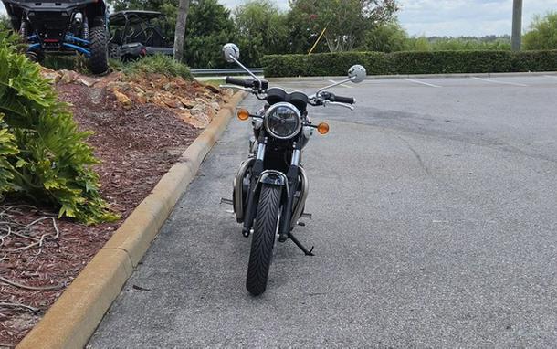 2026 Triumph Bonneville T100 Jet black