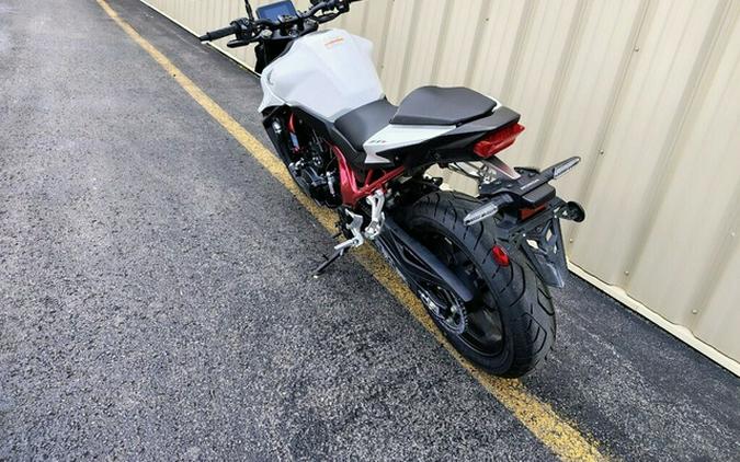 2025 Honda CB750 Hornet