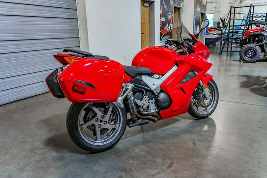 2004 Honda Interceptor