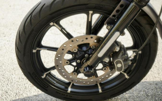 2016 Harley-Davidson® XL883N - Sportster® Iron 883™