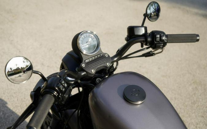 2016 Harley-Davidson® XL883N - Sportster® Iron 883™