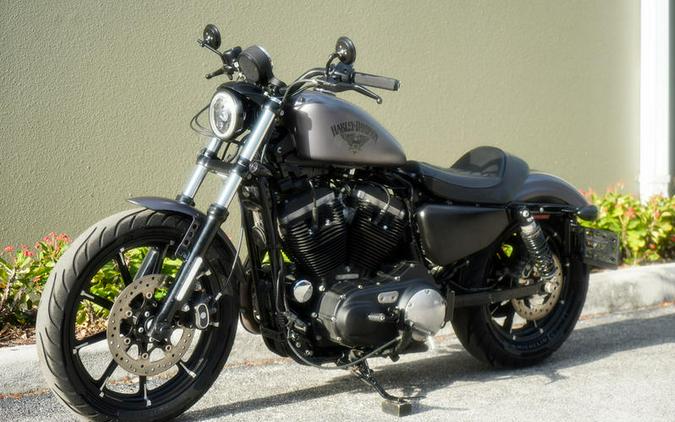 2016 Harley-Davidson® XL883N - Sportster® Iron 883™