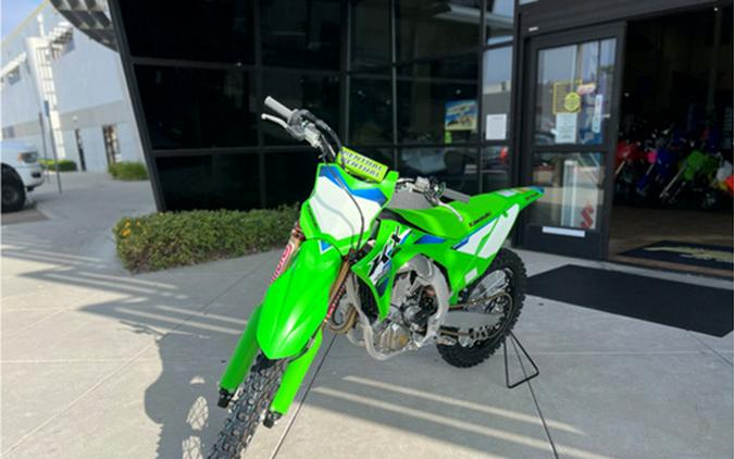 2025 Kawasaki KX450SR First Look [9 Factory Fast Facts]