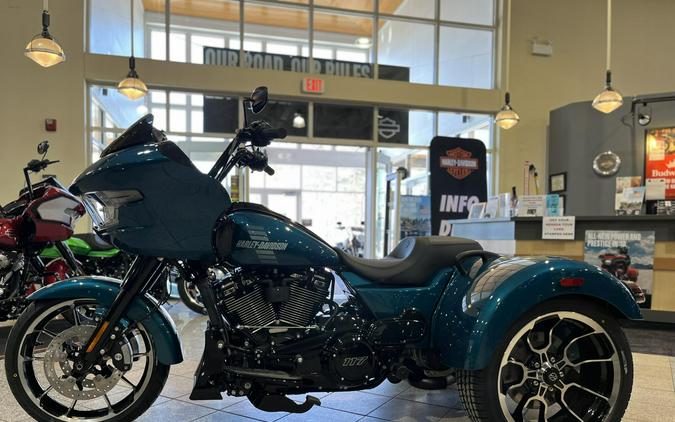 FLTRT 2026 Road Glide 3