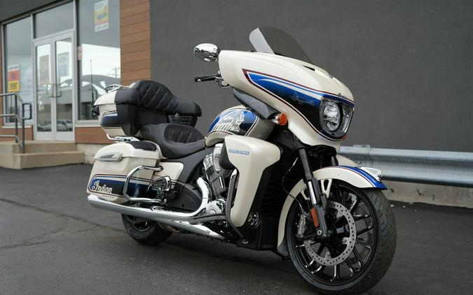 2026 Indian Motorcycle Roadmaster PowerPlus Signature Series Frontier Pearl / Vigilant Blue