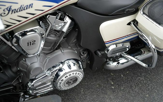2026 Indian Motorcycle Roadmaster PowerPlus Signature Series Frontier Pearl / Vigilant Blue