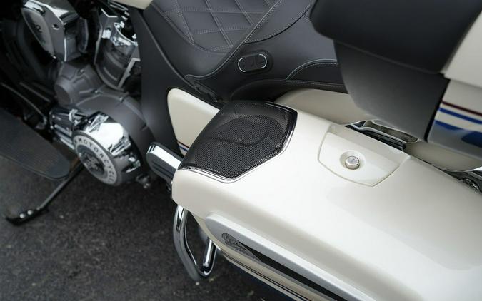 2026 Indian Motorcycle Roadmaster PowerPlus Signature Series Frontier Pearl / Vigilant Blue