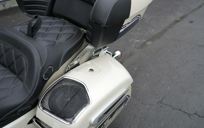 2026 Indian Motorcycle Roadmaster PowerPlus Signature Series Frontier Pearl / Vigilant Blue