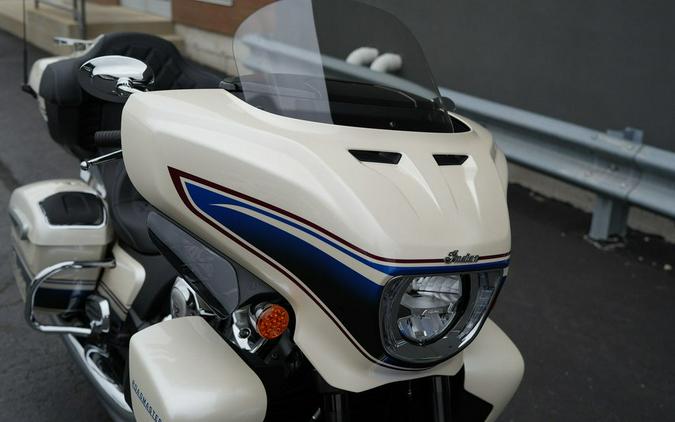 2026 Indian Motorcycle Roadmaster PowerPlus Signature Series Frontier Pearl / Vigilant Blue