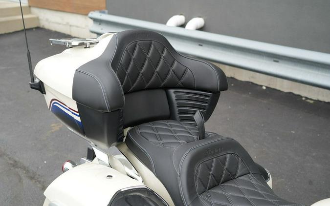 2026 Indian Motorcycle Roadmaster PowerPlus Signature Series Frontier Pearl / Vigilant Blue