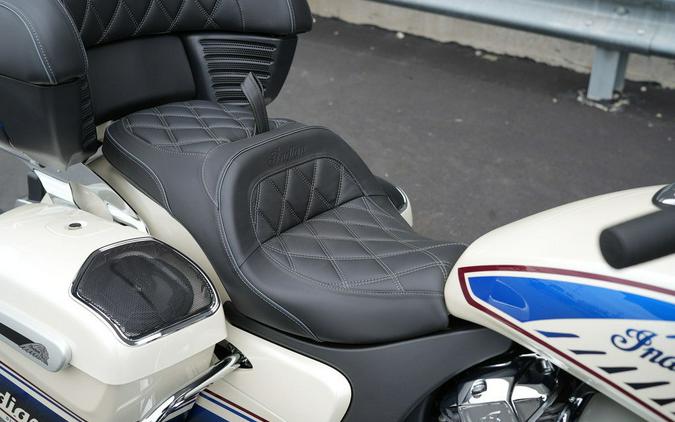 2026 Indian Motorcycle Roadmaster PowerPlus Signature Series Frontier Pearl / Vigilant Blue